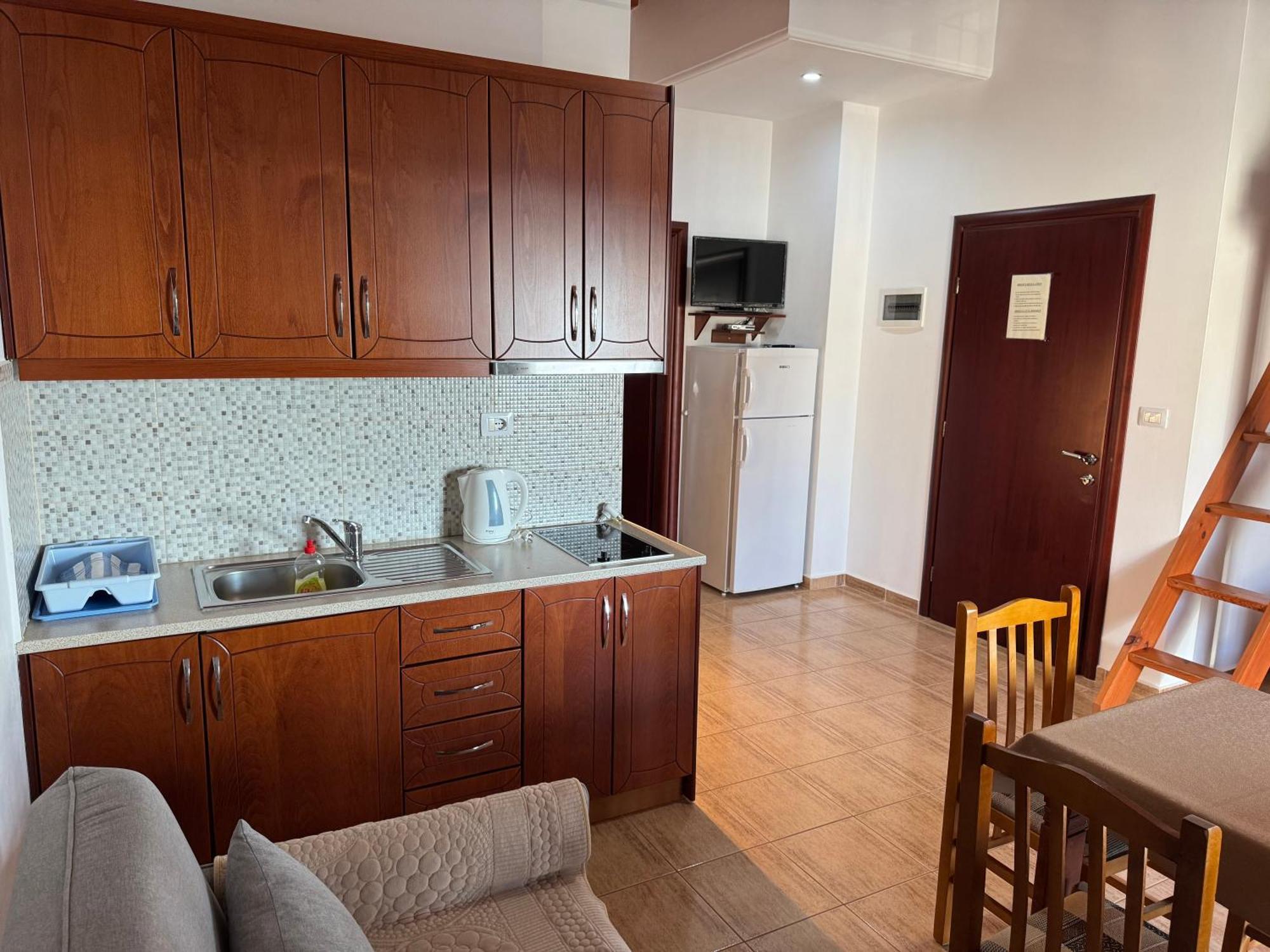 Apartment Bushi *